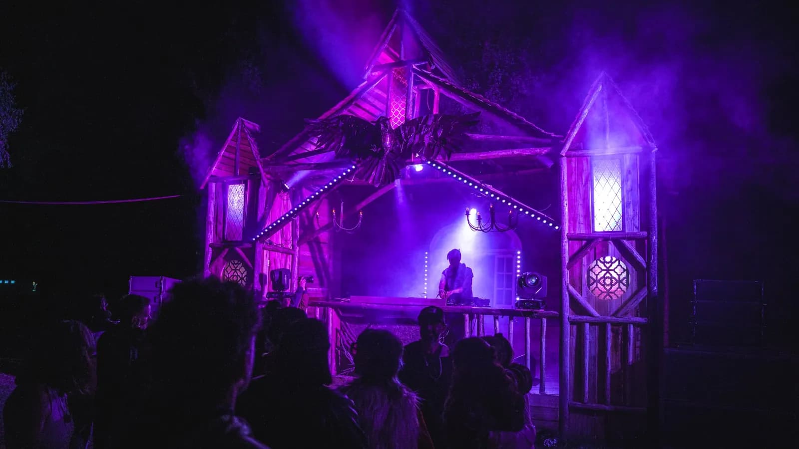 Music and celebration at Amanita